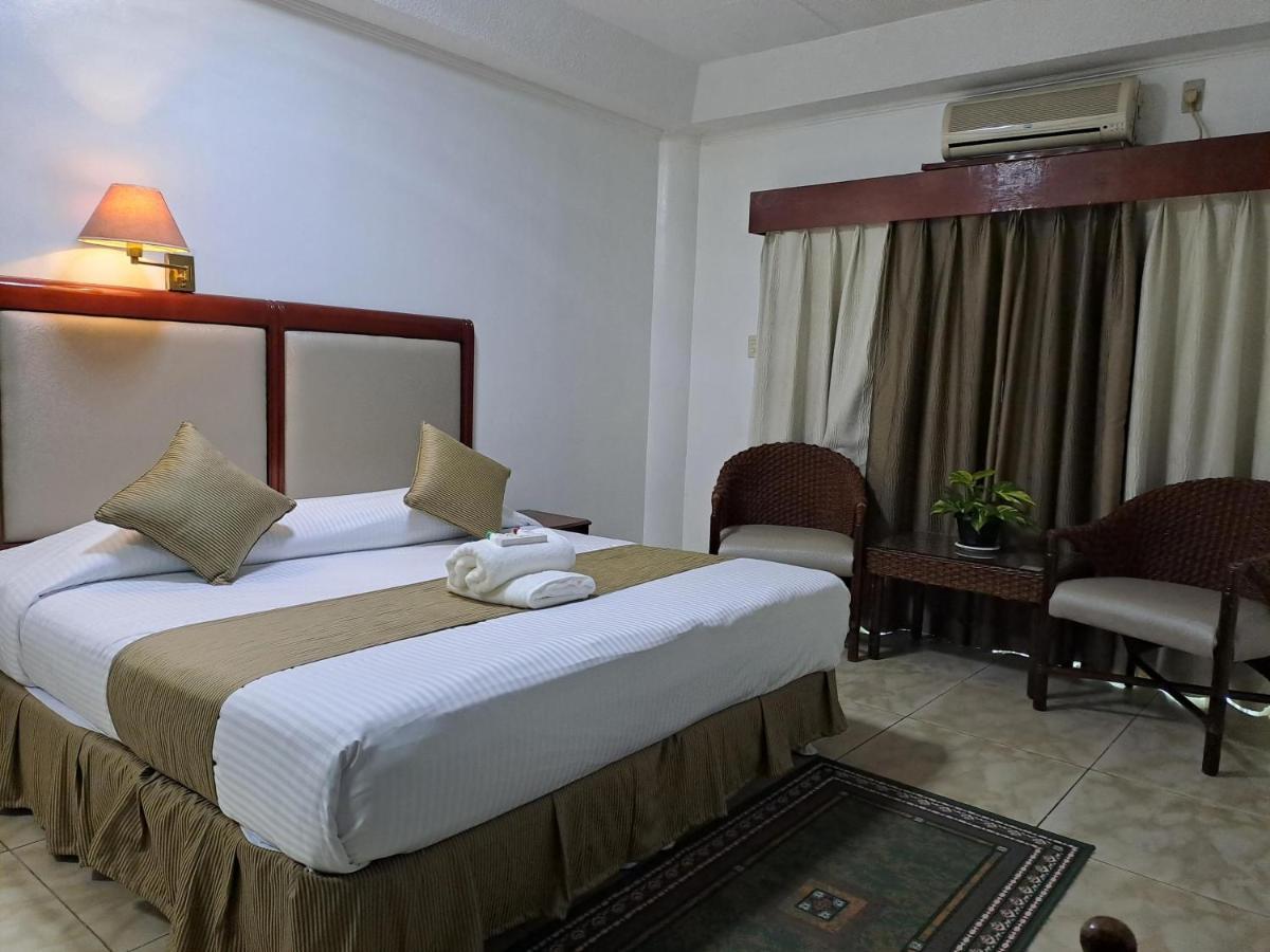 Wild Orchid Resort 3*