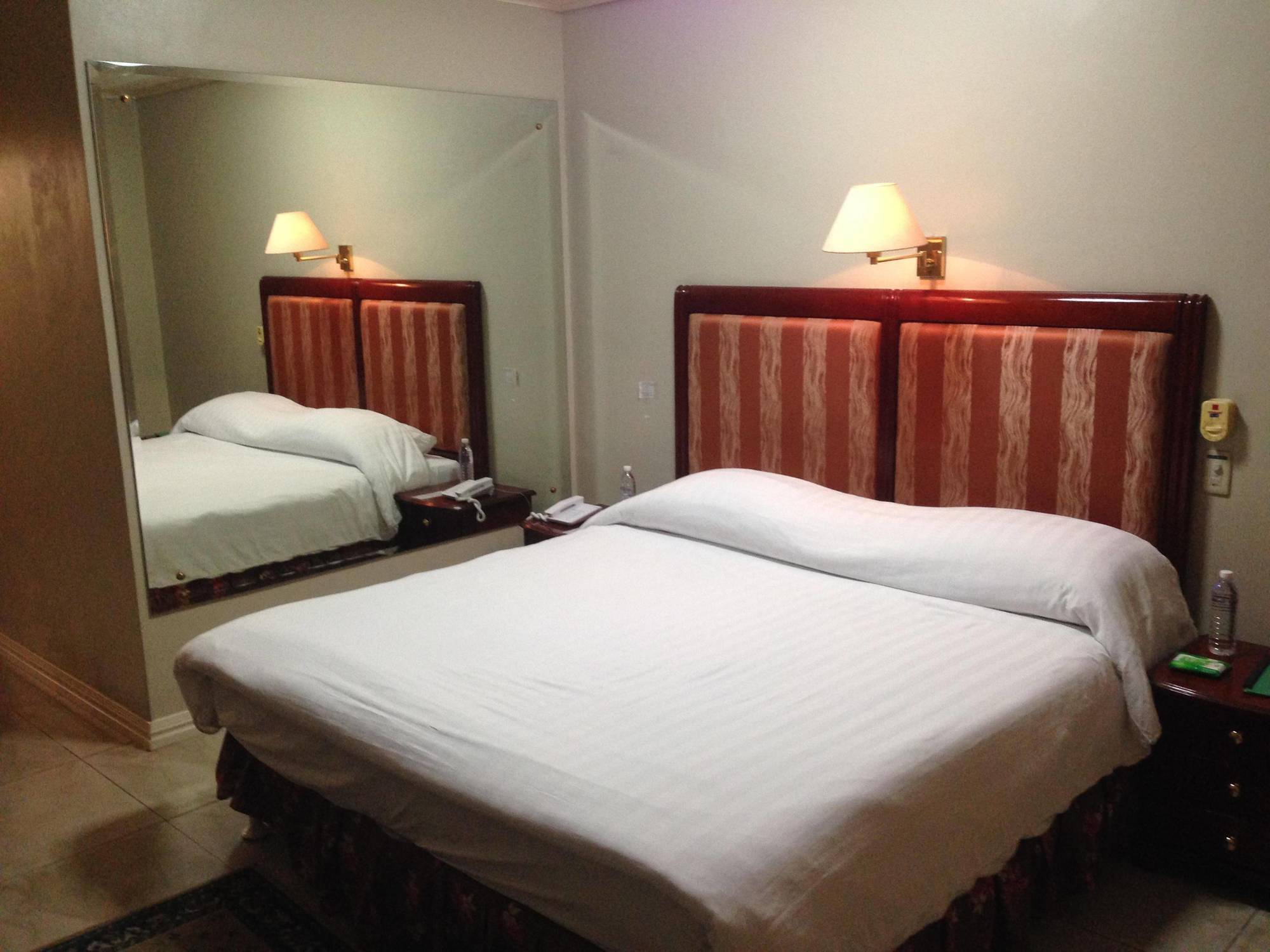 Wild Orchid Resort 3*