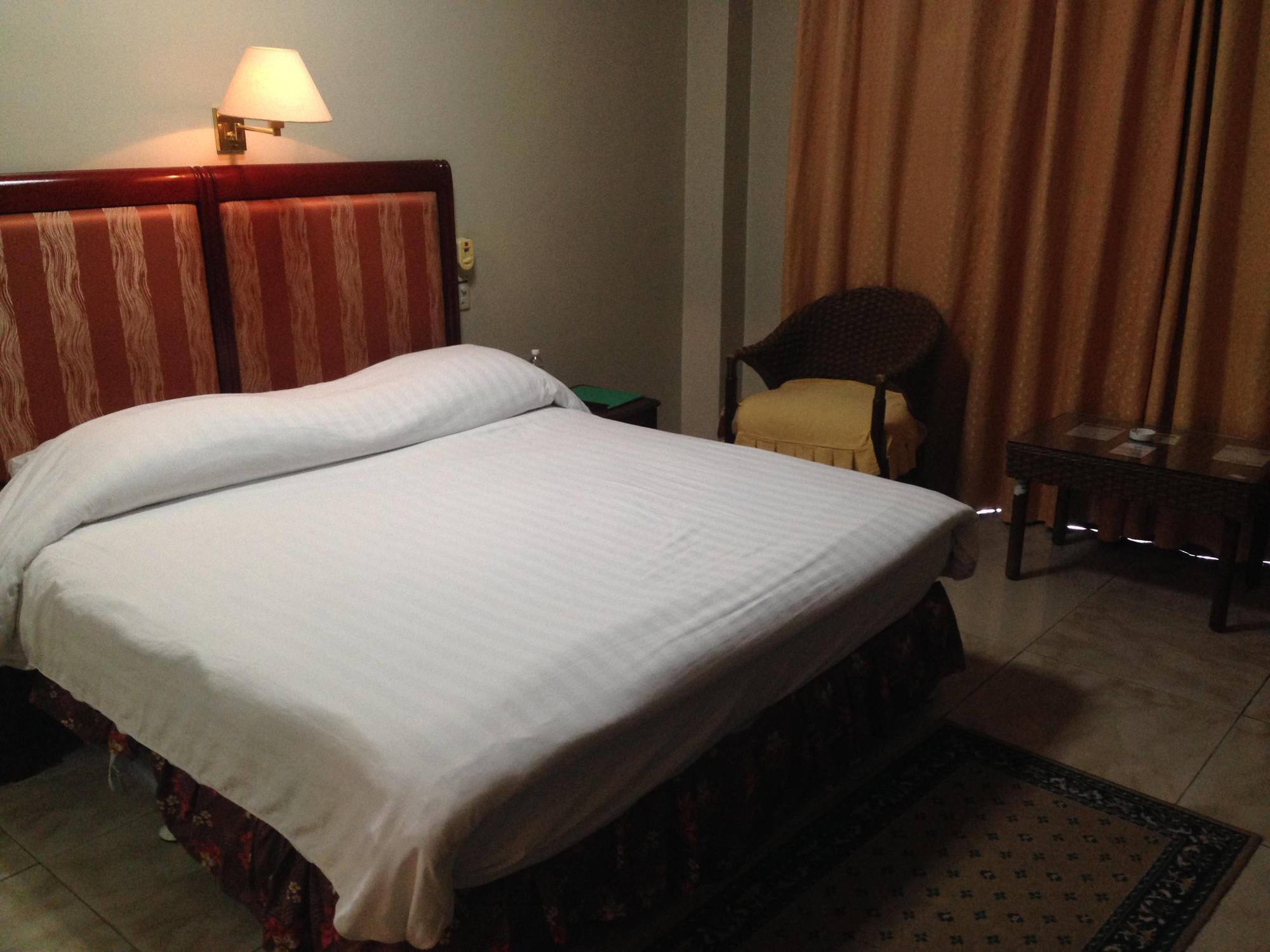 Wild Orchid Resort Angeles